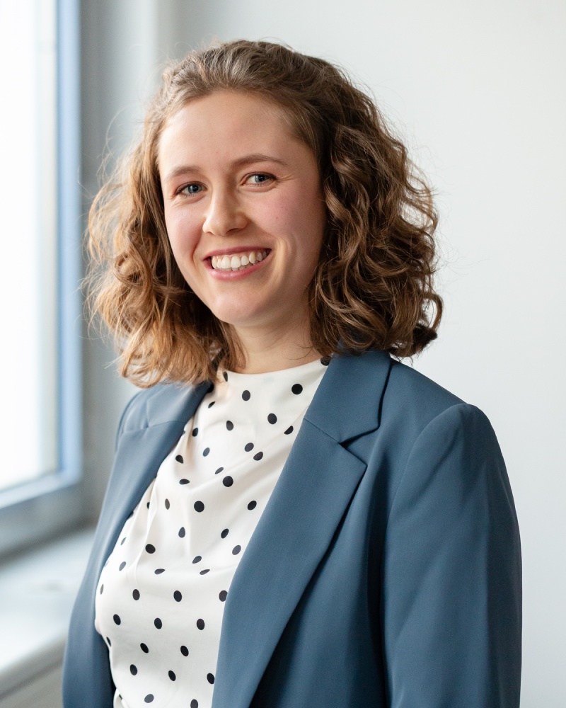 Portraitfoto von Anna-Lena Oberhofer